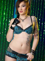 Nikki Hearts